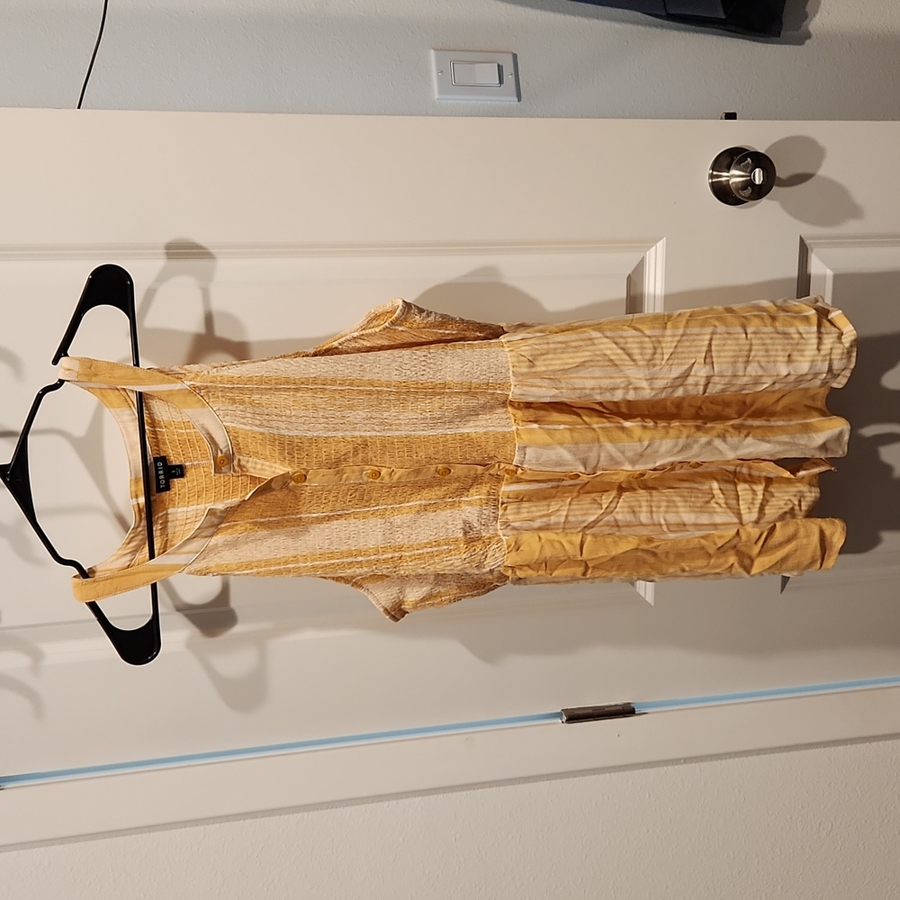 Torrid yellow shirt